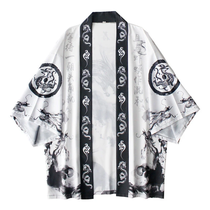 Japanese Traditional Clothing  - Summer Clothing For A Beach avis et prix