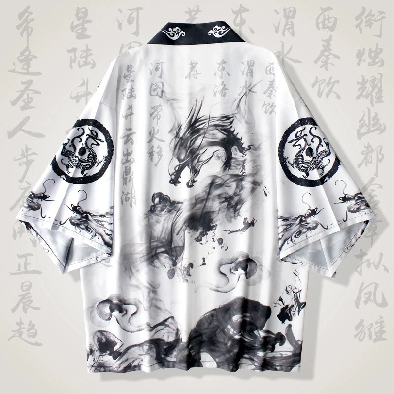 Japanese Traditional Clothing  - Summer Clothing For A Beach avis et prix